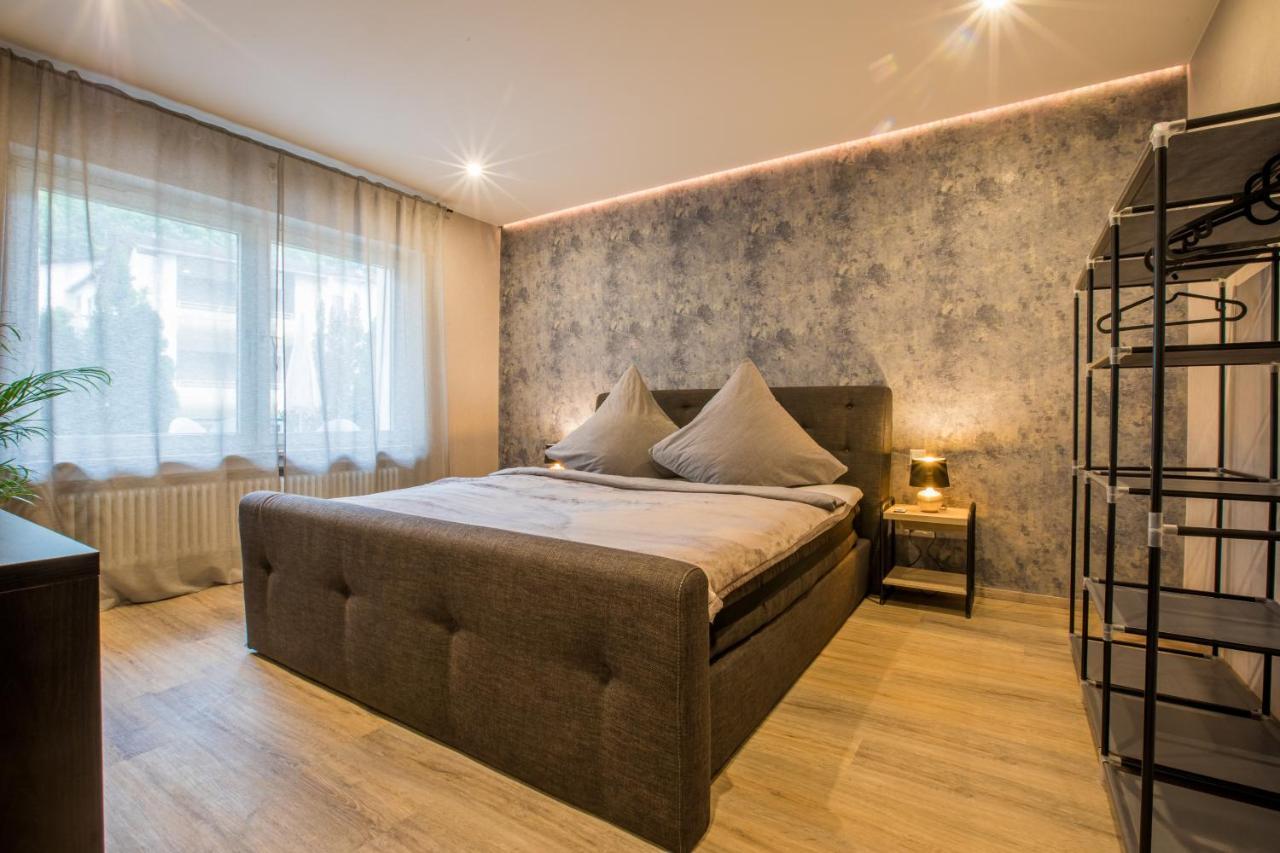 Modernes Apartment In Zentrumsnaehe Mit Eigenem Stellplatz Baden-Baden Eksteriør billede
