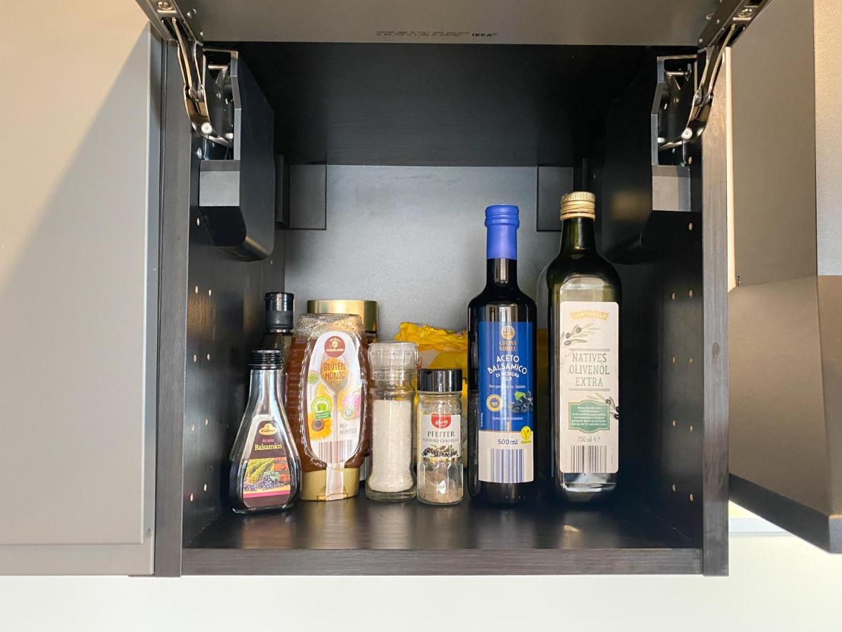 Modernes Apartment In Zentrumsnaehe Mit Eigenem Stellplatz Baden-Baden Eksteriør billede